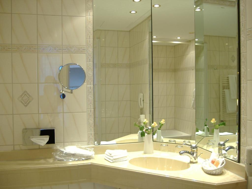 Hotel Altes Gymnasium هوسوم الغرفة الصورة