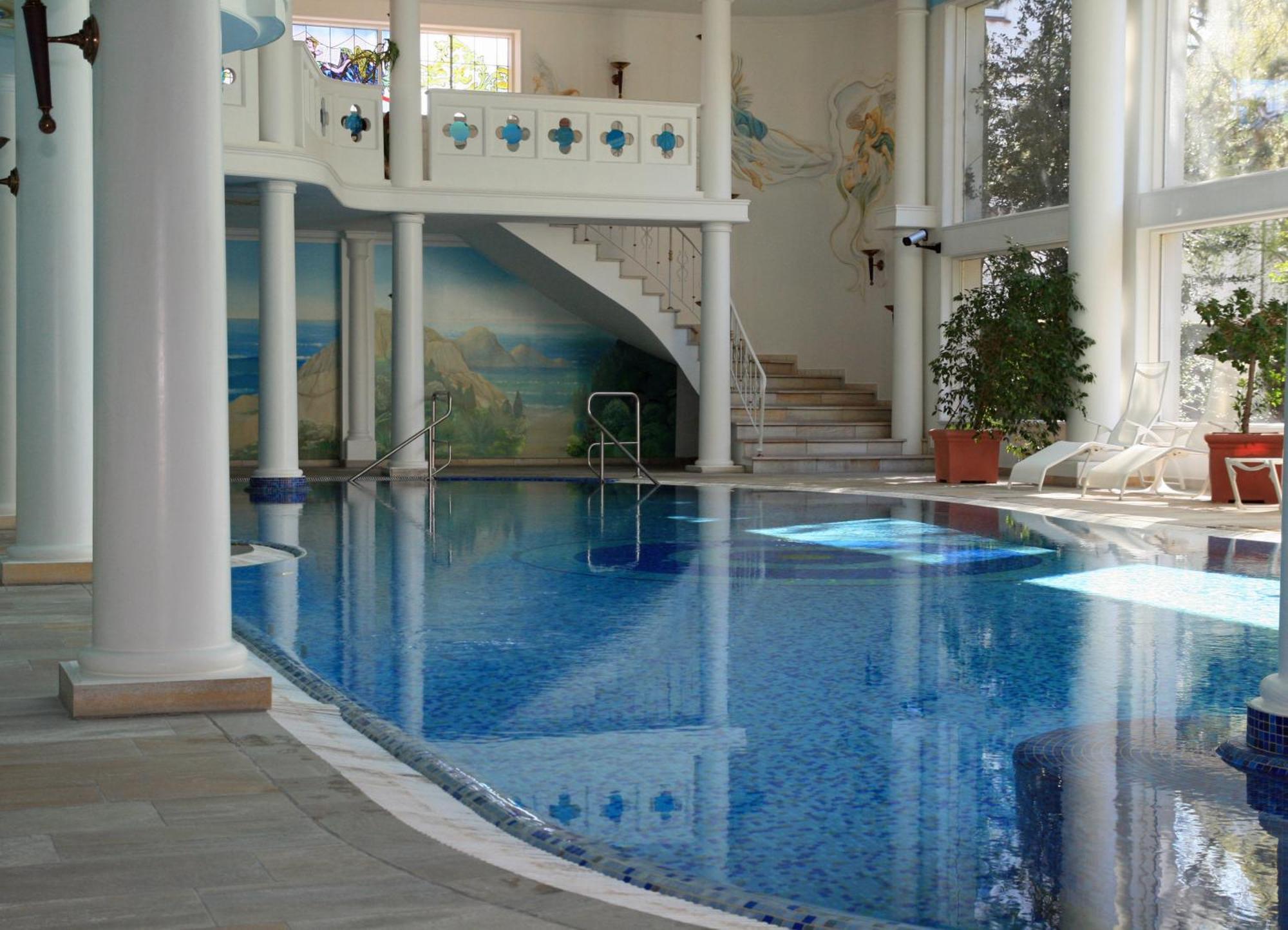 Hotel Altes Gymnasium هوسوم المظهر الخارجي الصورة