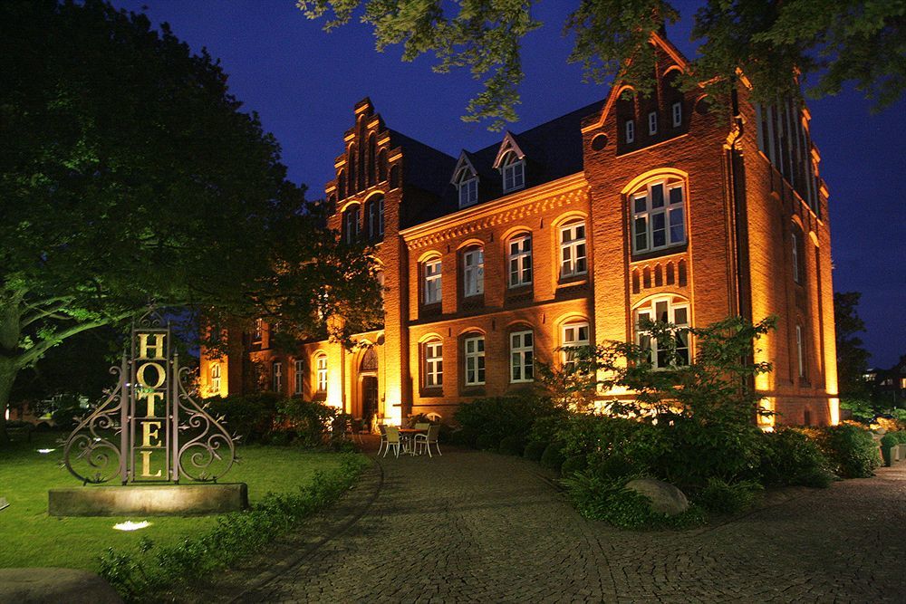 Hotel Altes Gymnasium هوسوم المظهر الخارجي الصورة